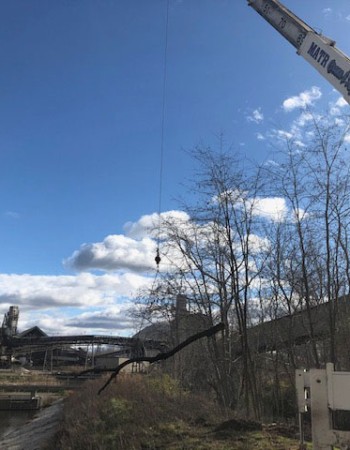 crane log jam removal